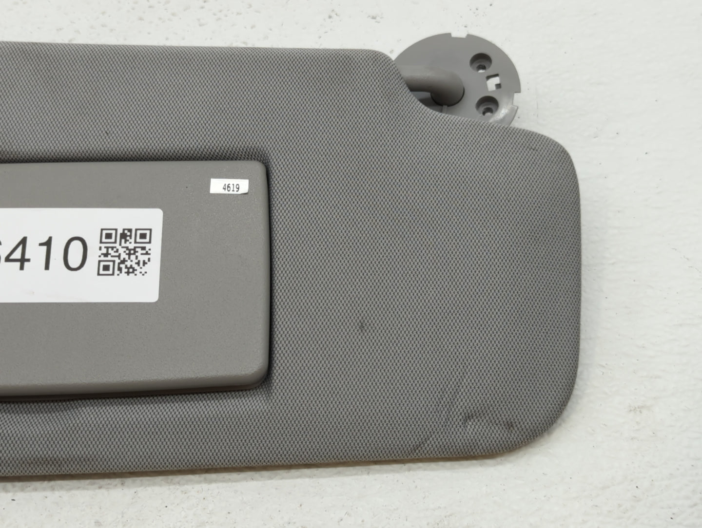 2017-2021 Chevrolet Trax Sun Visor Shade Replacement Driver Left Mirror Fits Fits 2017 2018 2019 2020 2021 OEM Used Auto Par