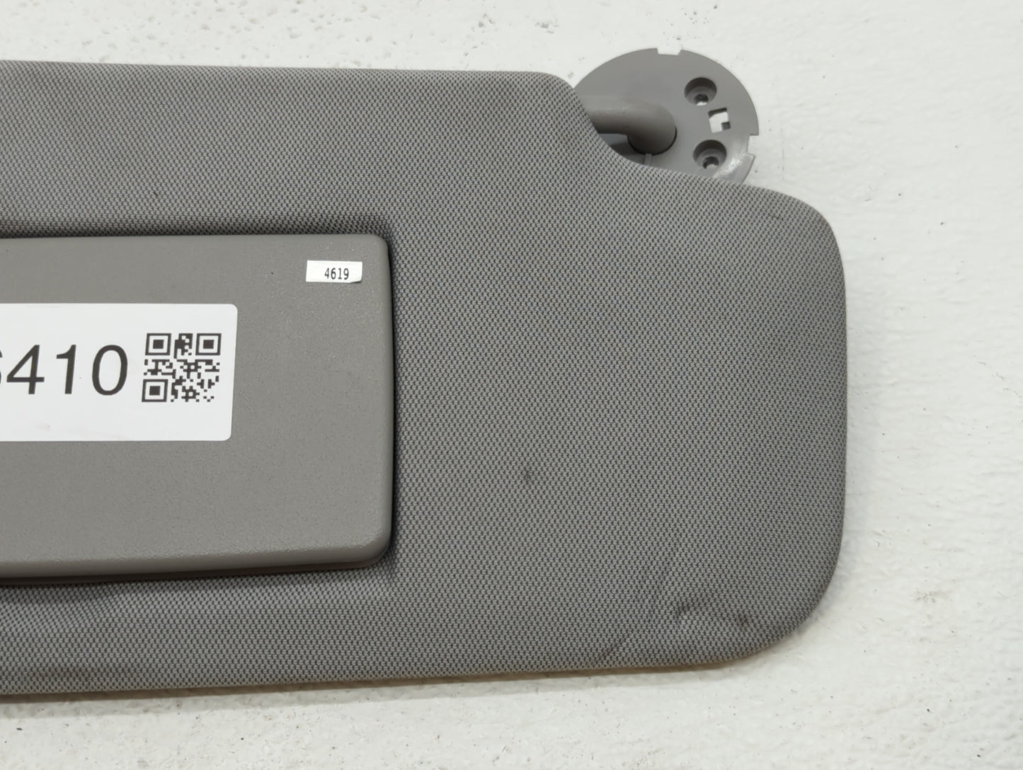 2017-2021 Chevrolet Trax Sun Visor Shade Replacement Driver Left Mirror Fits Fits 2017 2018 2019 2020 2021 OEM Used Auto Par