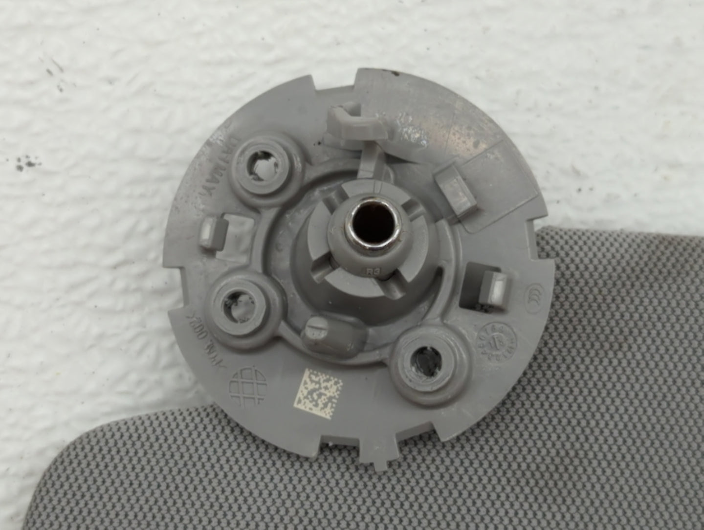 2017-2021 Chevrolet Trax Sun Visor Shade Replacement Driver Left Mirror Fits Fits 2017 2018 2019 2020 2021 OEM Used Auto Par