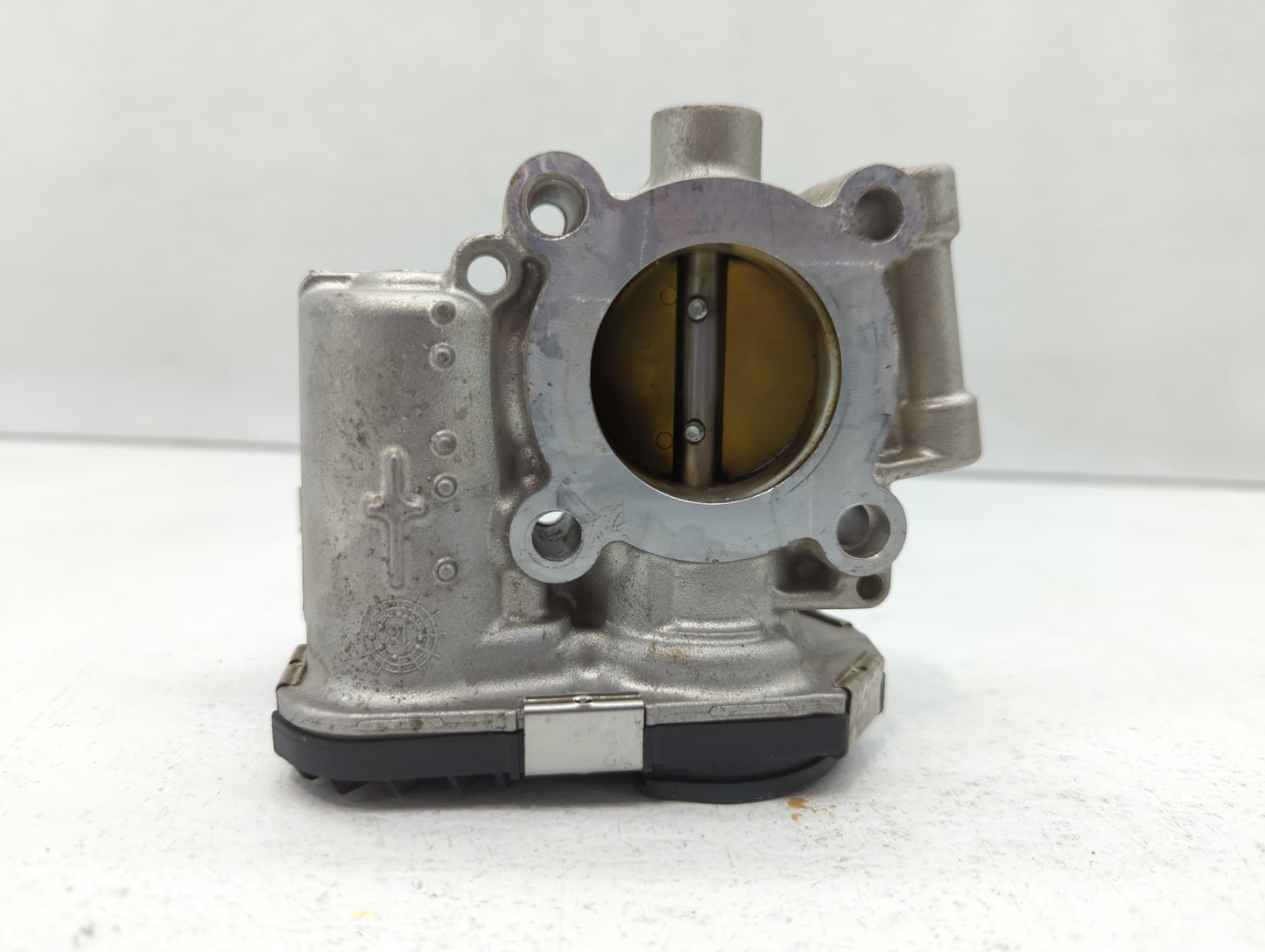 2013-2021 Chevrolet Trax Throttle Body P/N:55565489 Fits Fits 2011 2012 2013 2014 2015 2016 2017 2018 2019 2020 2021 OEM Use