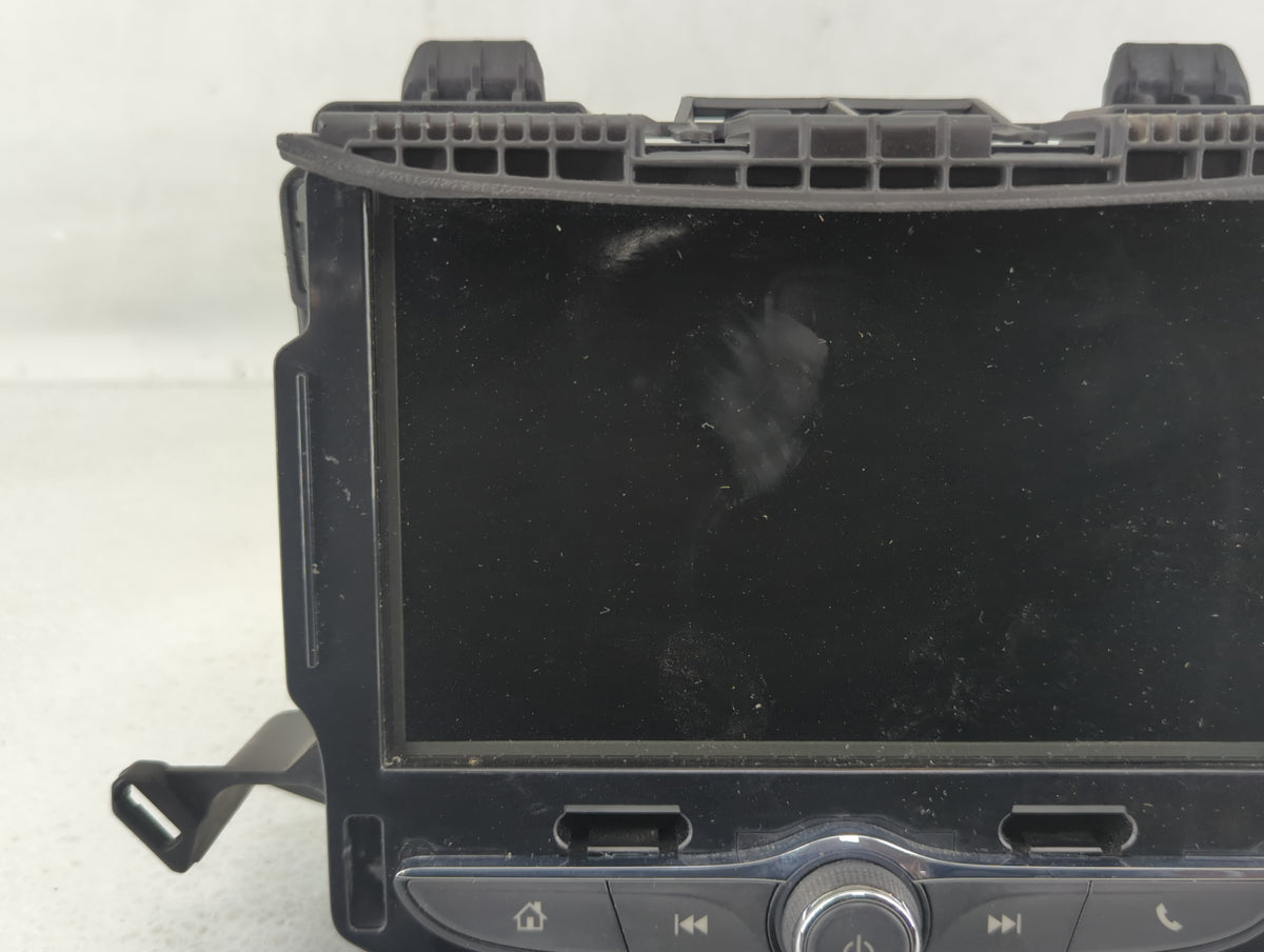 2017 Chevrolet Trax Radio AM FM Cd Player Receiver Replacement P/N:84388577 Fits OEM Used Auto Parts - Oemusedautoparts1.com