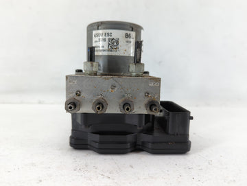 2017-2021 Chevrolet Trax ABS Pump Control Module Replacement P/N:42643519 Fits Fits 2017 2018 2019 2020 2021 OEM Used Auto P