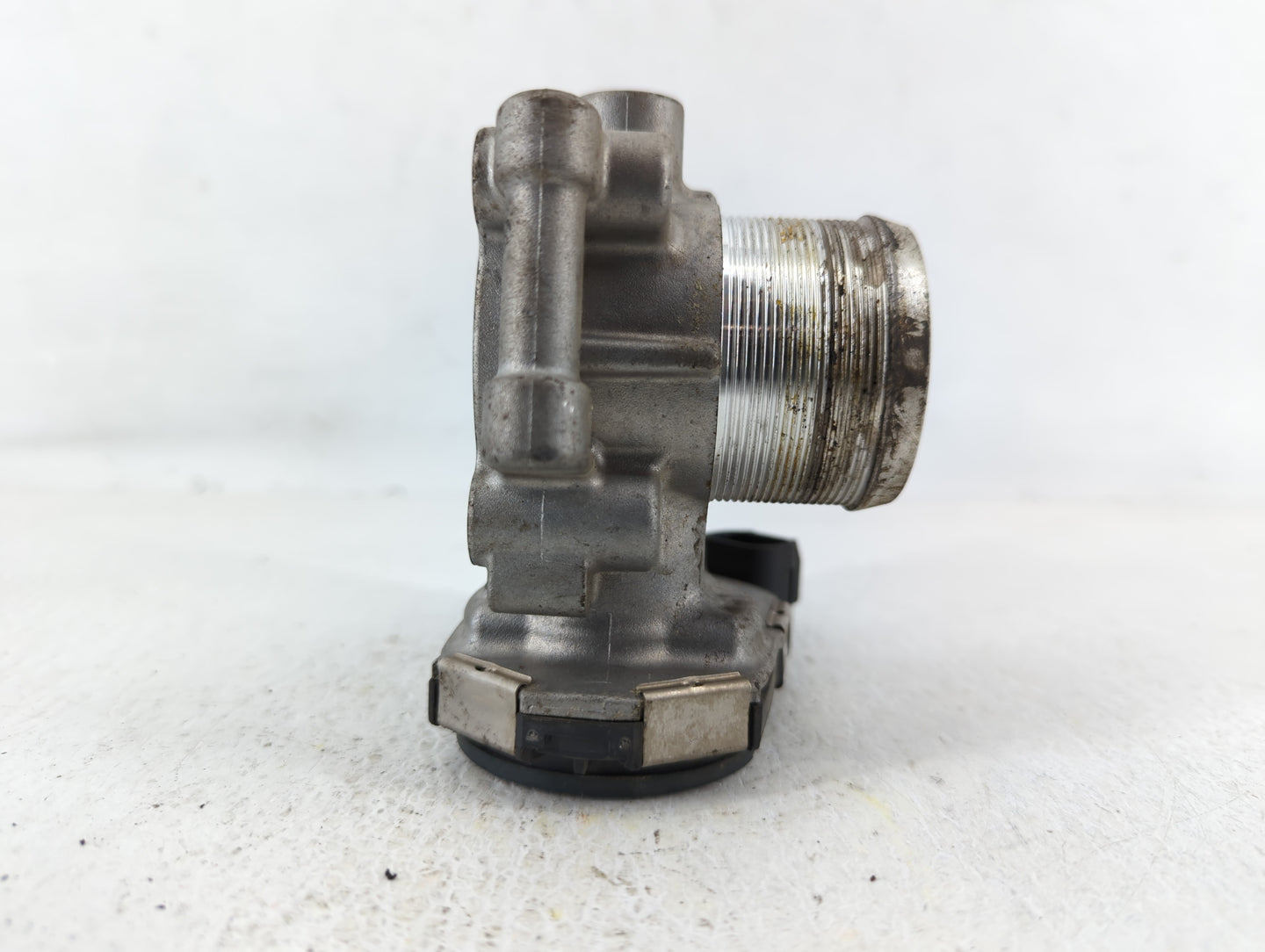 2013-2021 Chevrolet Trax Throttle Body P/N:55565489 Fits Fits 2011 2012 2013 2014 2015 2016 2017 2018 2019 2020 2021 OEM Use
