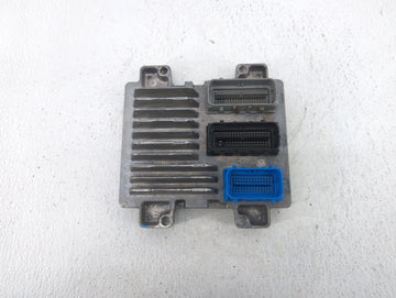 2017-2021 Chevrolet Trax PCM Engine Control Computer ECU ECM PCU OEM P/N:12695536 Fits Fits 2017 2018 2019 2020 2021 OEM Use