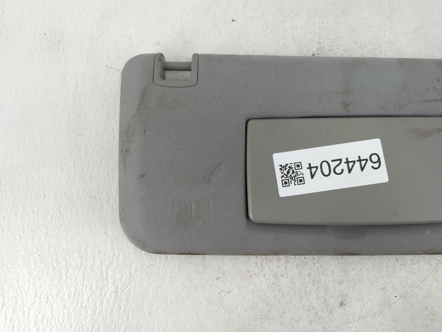 2017-2021 Chevrolet Trax Sun Visor Shade Replacement Passenger Right Mirror Fits Fits 2017 2018 2019 2020 2021 OEM Used Auto