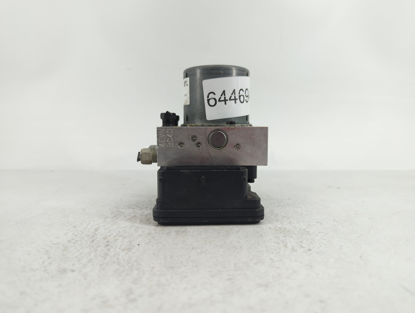 2017-2020 Chevrolet Trax ABS Pump Control Module Replacement P/N:42643519 Fits Fits 2017 2018 2019 2020 OEM Used Auto Parts 