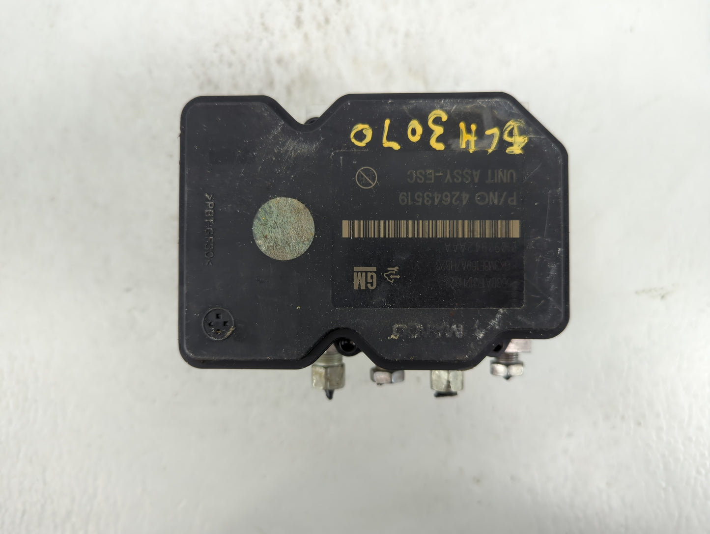 2017-2020 Chevrolet Trax ABS Pump Control Module Replacement P/N:42643519 Fits Fits 2017 2018 2019 2020 OEM Used Auto Parts 