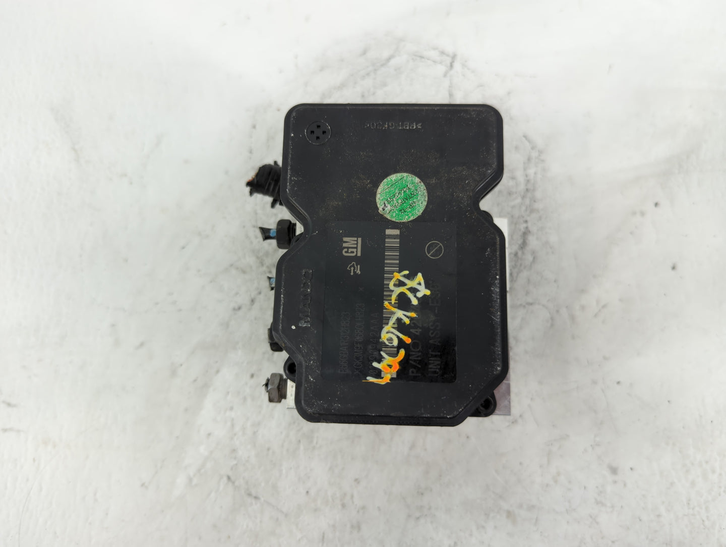 2017-2021 Chevrolet Trax ABS Pump Control Module Replacement P/N:42643519 Fits Fits 2017 2018 2019 2020 2021 OEM Used Auto P