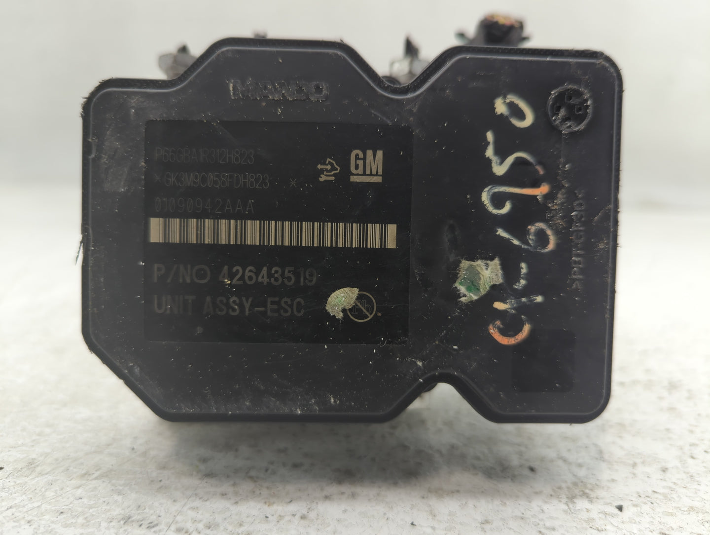 2017-2020 Chevrolet Trax ABS Pump Control Module Replacement P/N:42633519 Fits Fits 2017 2018 2019 2020 OEM Used Auto Parts 