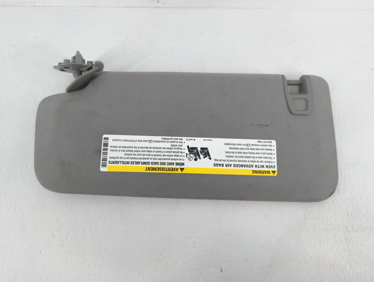 2017-2021 Chevrolet Trax Sun Visor Shade Replacement Passenger Right Mirror Fits Fits 2017 2018 2019 2020 2021 OEM Used Auto