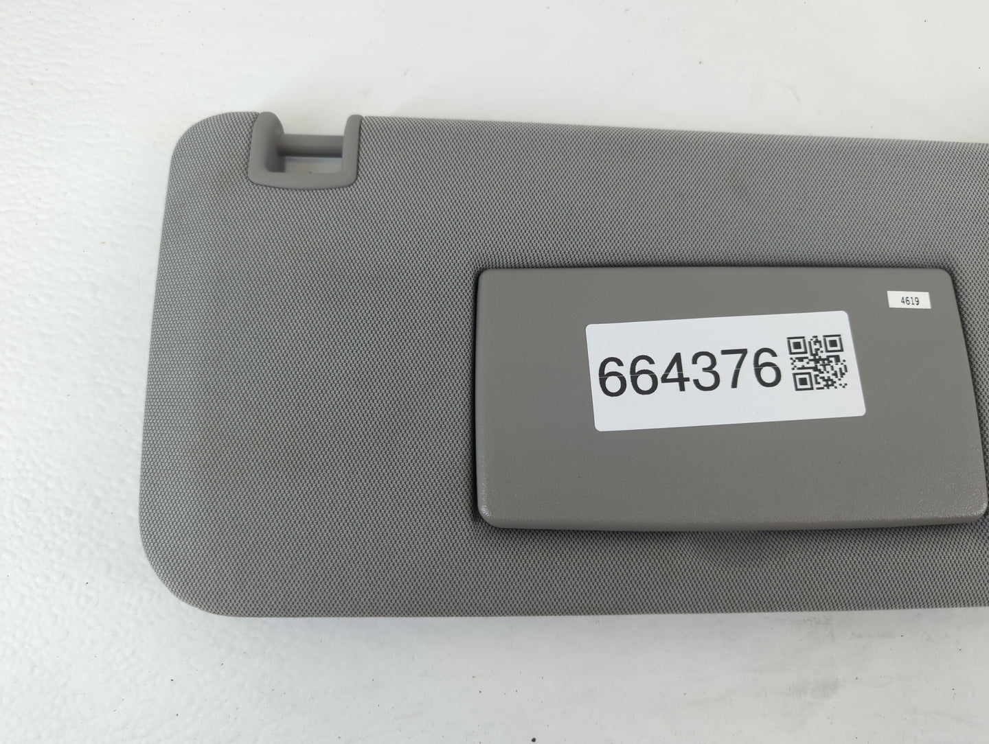 2017-2021 Chevrolet Trax Sun Visor Shade Replacement Passenger Right Mirror Fits Fits 2017 2018 2019 2020 2021 OEM Used Auto