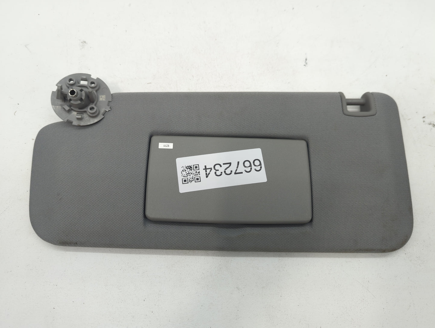 2017-2020 Chevrolet Trax Sun Visor Shade Replacement Driver Left Mirror Fits Fits 2017 2018 2019 2020 OEM Used Auto Parts - 