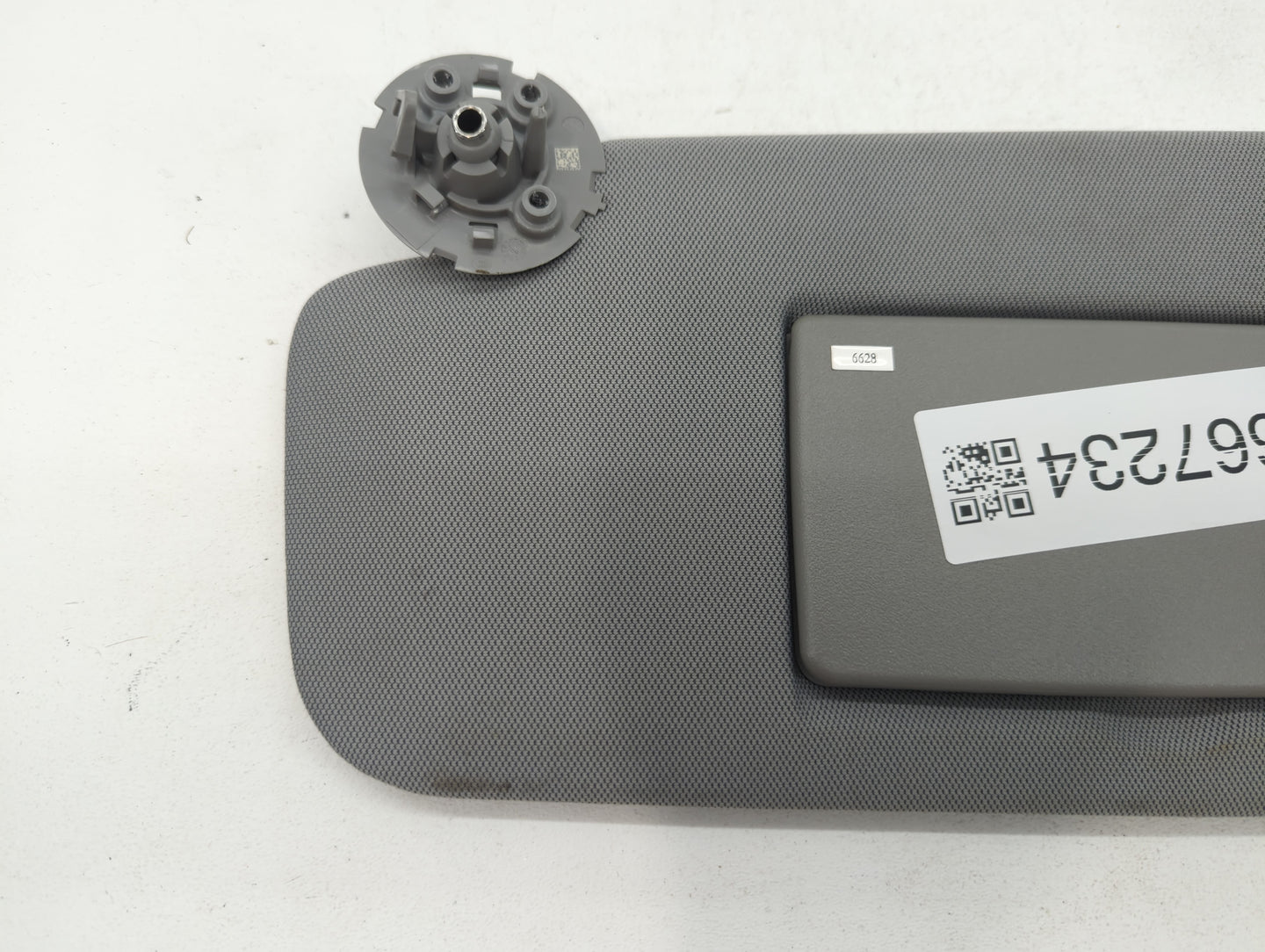 2017-2020 Chevrolet Trax Sun Visor Shade Replacement Driver Left Mirror Fits Fits 2017 2018 2019 2020 OEM Used Auto Parts - 