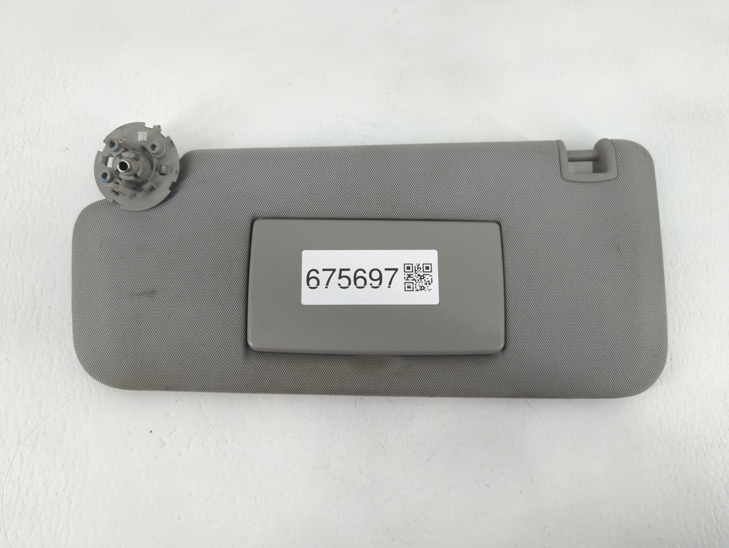 2017-2021 Chevrolet Trax Sun Visor Shade Replacement Driver Left Mirror Fits Fits 2017 2018 2019 2020 2021 OEM Used Auto Par