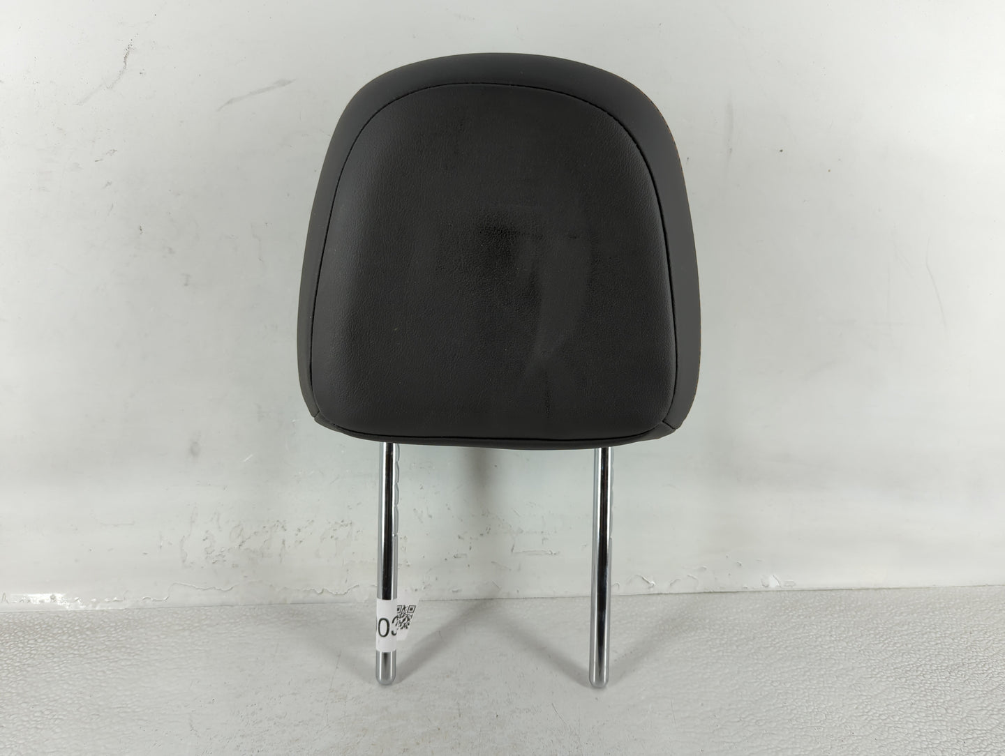 2015-2021 Chevrolet Trax Headrest Head Rest Rear Seat Black - Oemusedautoparts1.com