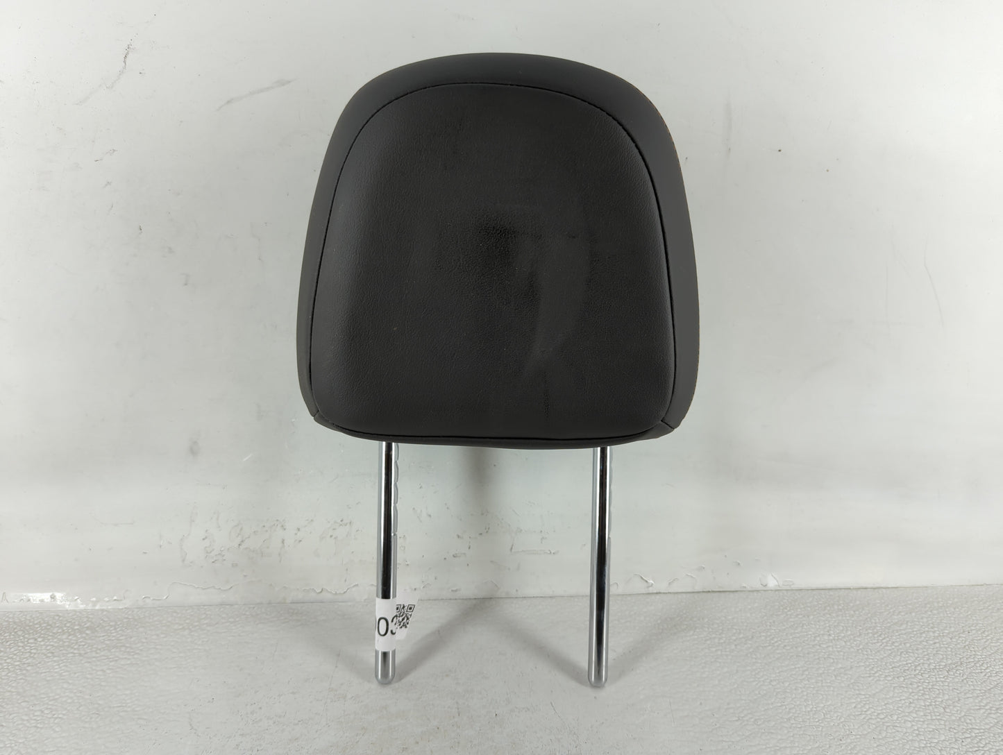 2015-2021 Chevrolet Trax Headrest Head Rest Rear Seat Black - Oemusedautoparts1.com