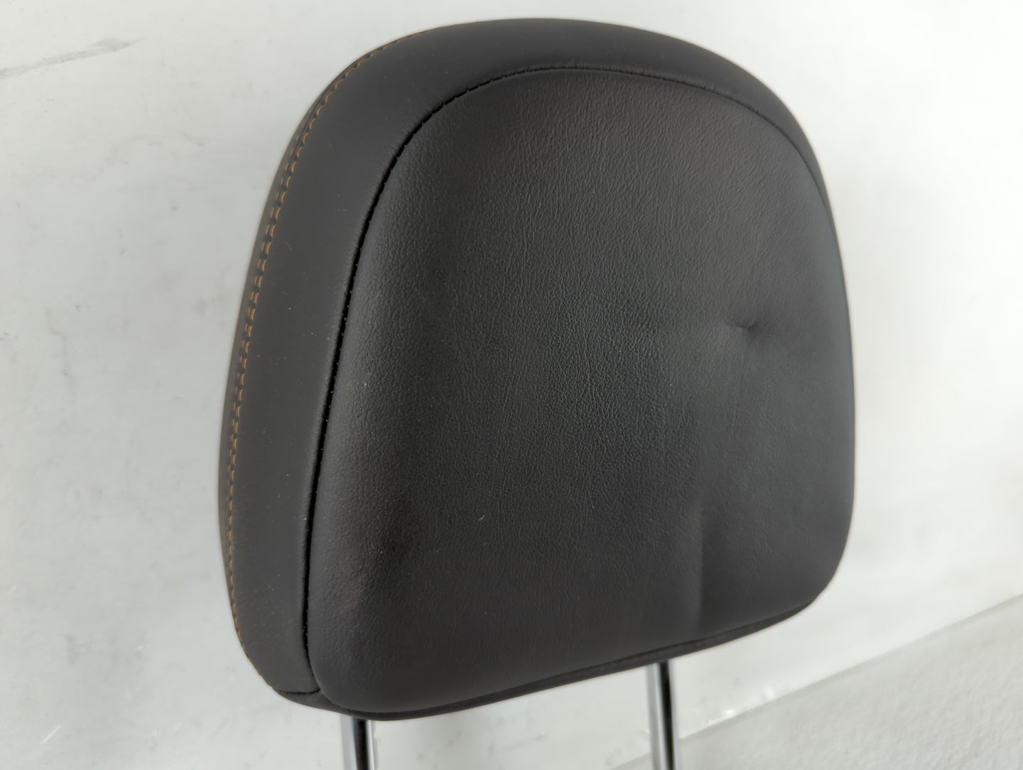 2015-2021 Chevrolet Trax Headrest Head Rest Rear Seat Black - Oemusedautoparts1.com