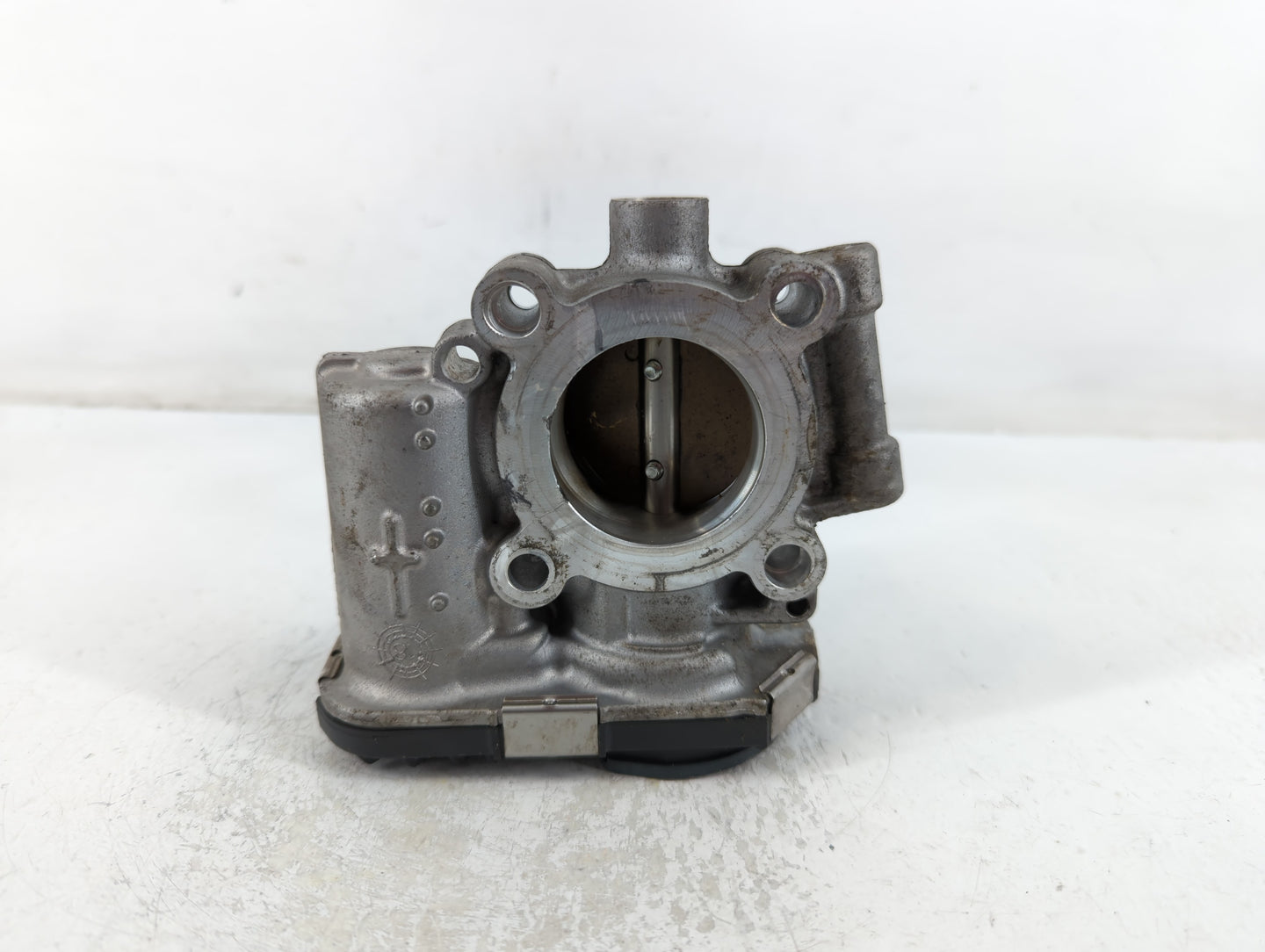 2013-2021 Chevrolet Trax Throttle Body P/N:0 280 750 499 55 565 489 Fits OEM Used Auto Parts - Oemusedautoparts1.com
