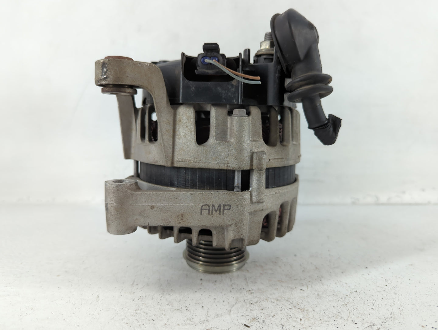 2013-2021 Chevrolet Trax Alternator Replacement Generator Charging Assembly Engine OEM P/N:13597226 Fits OEM Used Auto Parts