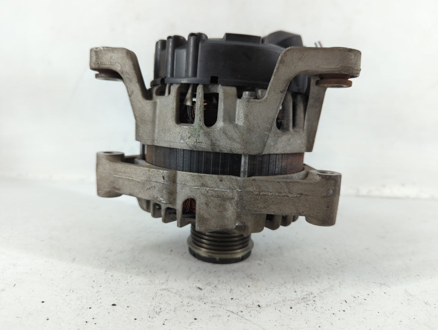 2013-2021 Chevrolet Trax Alternator Replacement Generator Charging Assembly Engine OEM P/N:2619573B 13597226 Fits OEM Used A