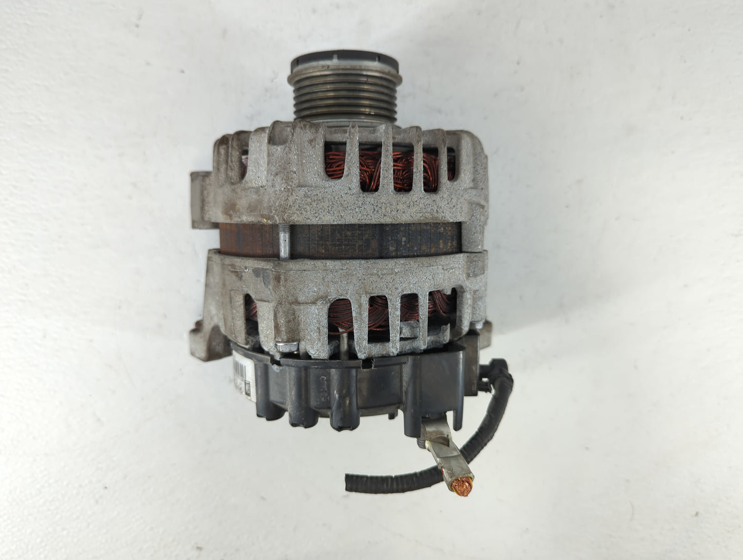 2013-2021 Chevrolet Trax Alternator Replacement Generator Charging Assembly Engine OEM P/N:13597226 Fits OEM Used Auto Parts