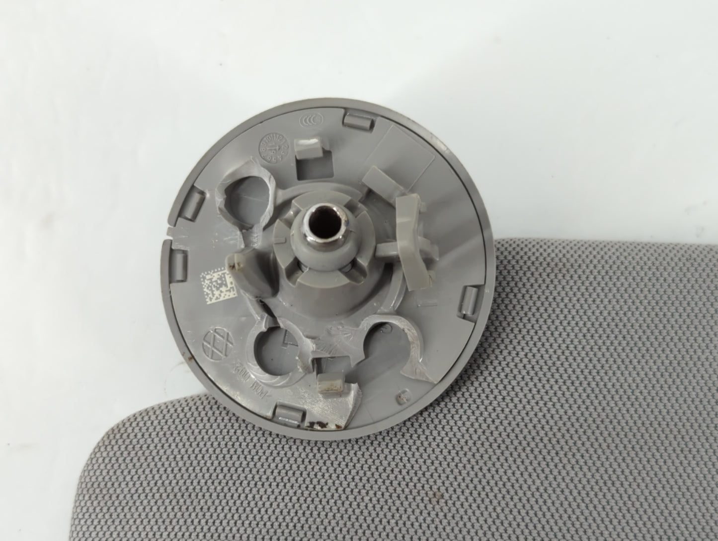 2017-2021 Chevrolet Trax Sun Visor Shade Replacement Driver Left Mirror Fits Fits 2017 2018 2019 2020 2021 OEM Used Auto Par