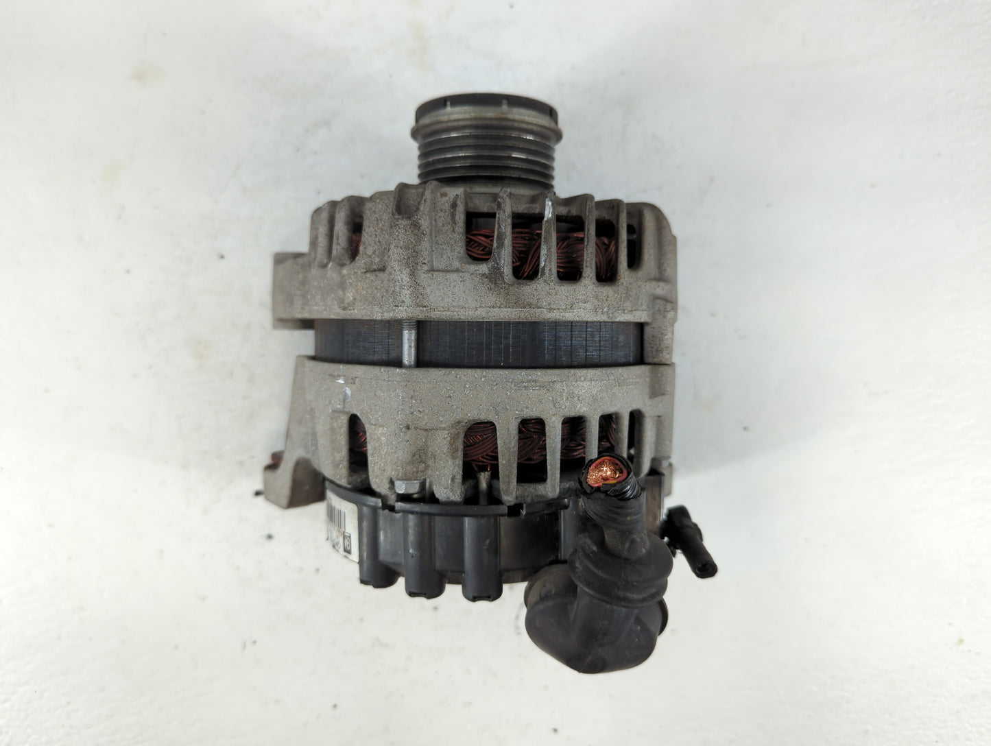 2013-2021 Chevrolet Trax Alternator Replacement Generator Charging Assembly Engine OEM P/N:2619573 B 13597226 Fits OEM Used 