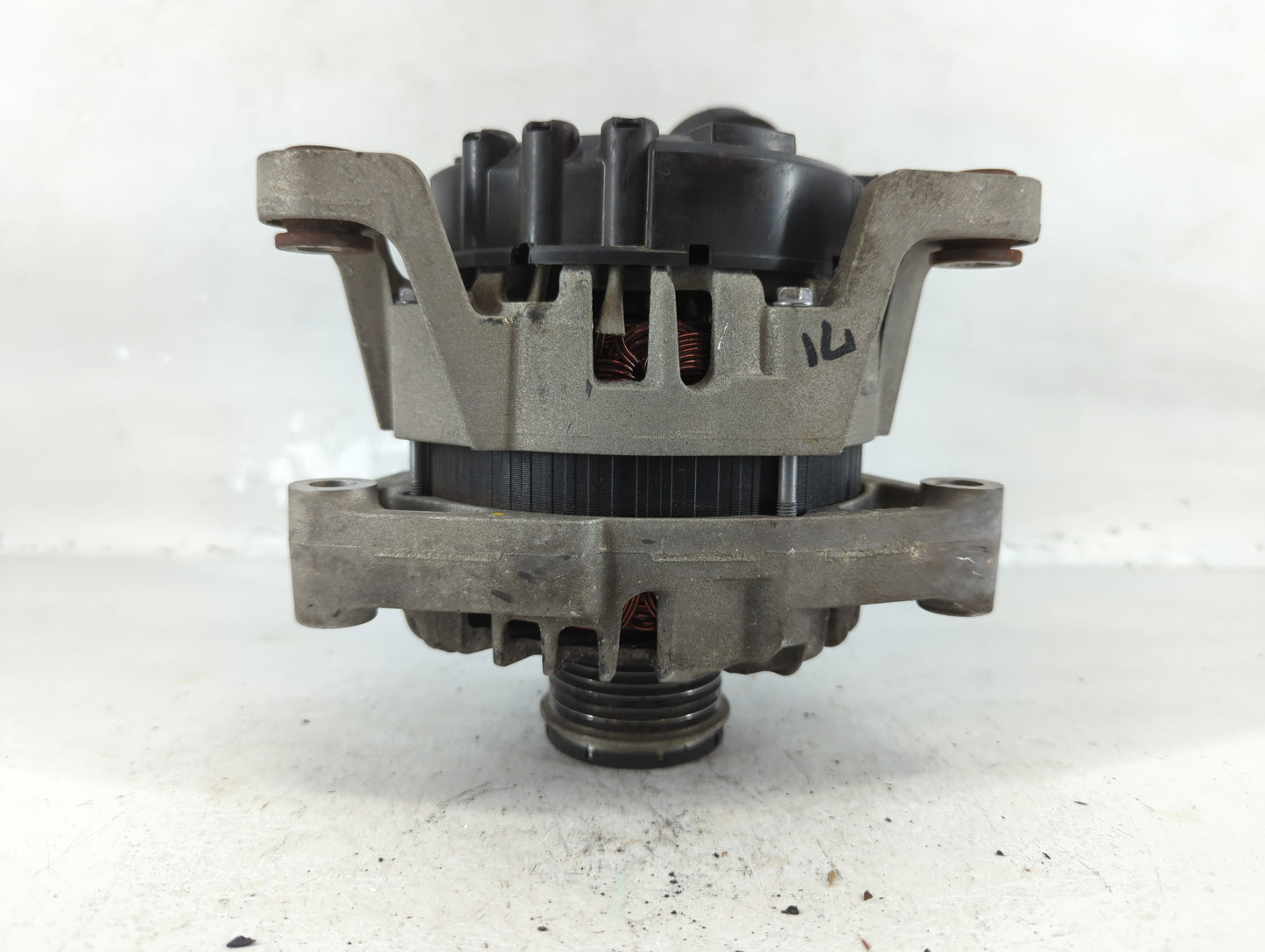 2013-2021 Chevrolet Trax Alternator Replacement Generator Charging Assembly Engine OEM P/N:2619573 B 13597226 Fits OEM Used 