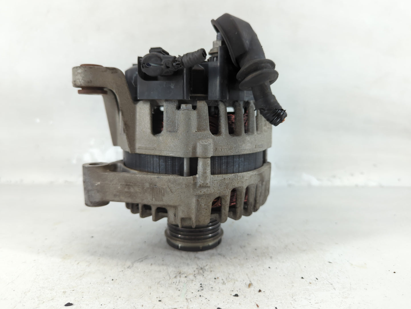 2013-2021 Chevrolet Trax Alternator Replacement Generator Charging Assembly Engine OEM P/N:2619573 B 13597226 Fits OEM Used 