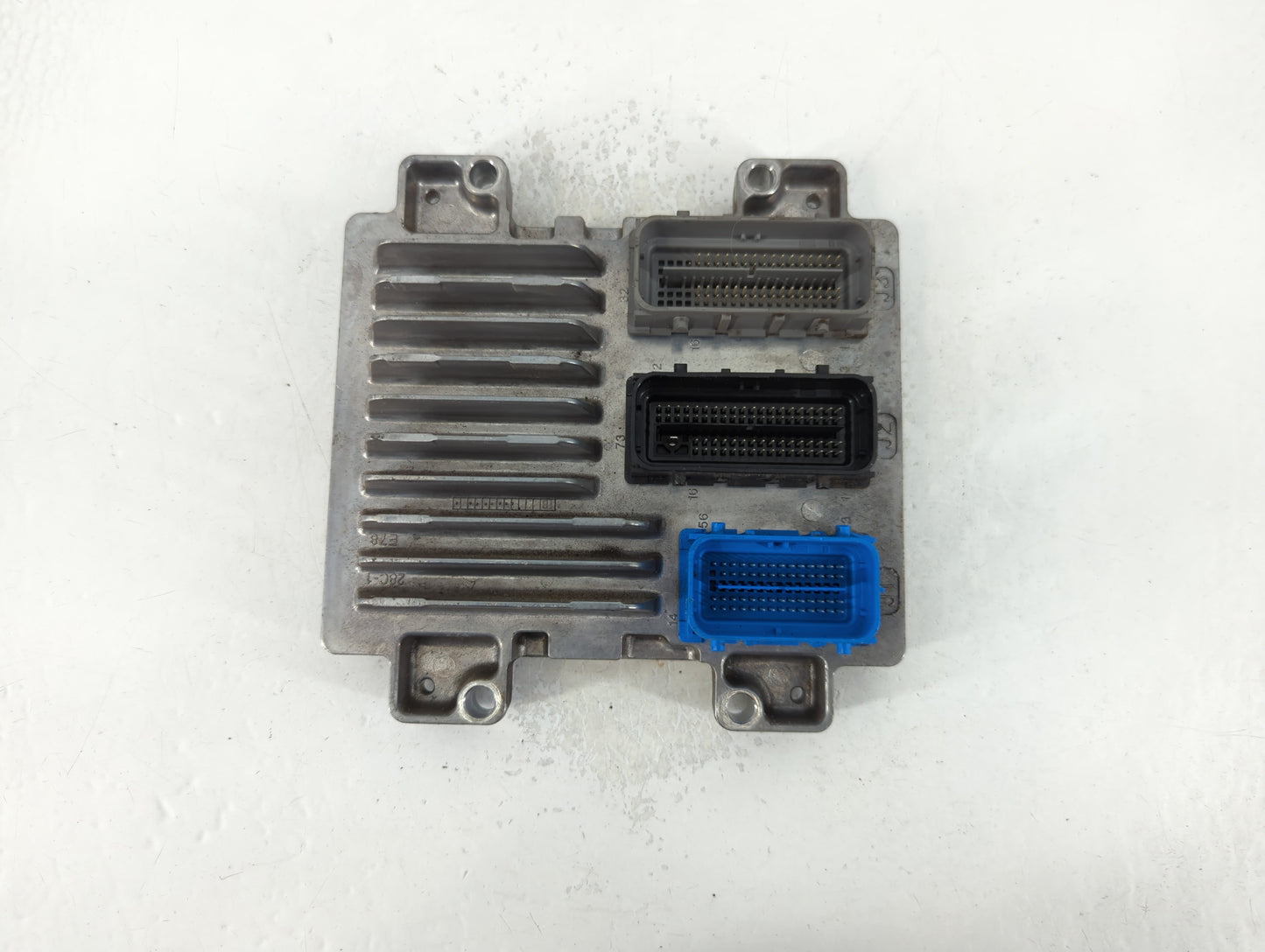 2017-2021 Chevrolet Trax PCM Engine Control Computer ECU ECM PCU OEM P/N:12692201 12695536 Fits Fits 2017 2018 2019 2020 202