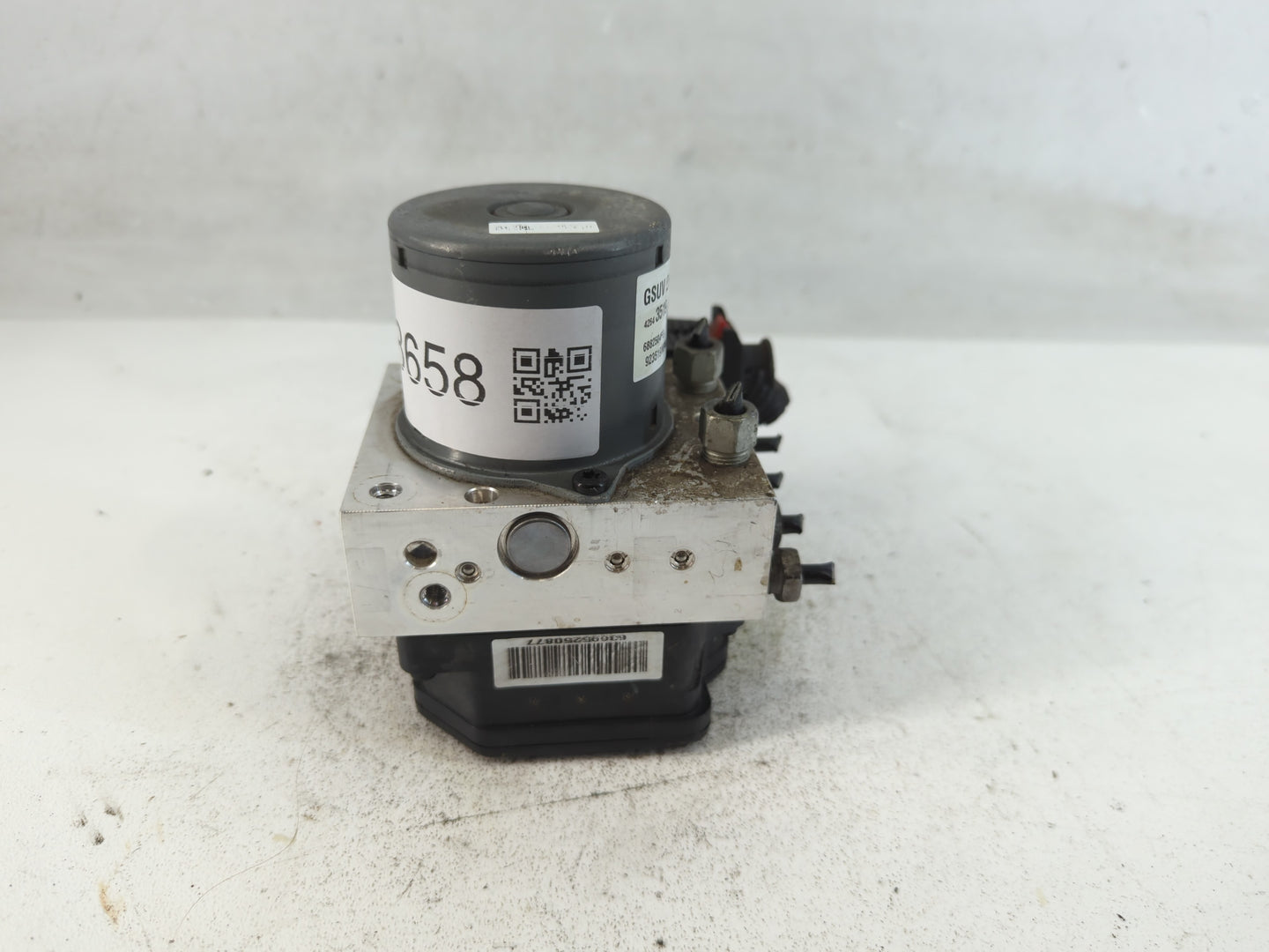 2017-2021 Chevrolet Trax ABS Pump Control Module Replacement P/N:42643519 Fits Fits 2017 2018 2019 2020 2021 OEM Used Auto P