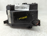 2019 Chrysler 300 Fusebox Fuse Box Panel Relay Module P/N:P68384800AC Fits OEM Used Auto Parts - Oemusedautoparts1.com