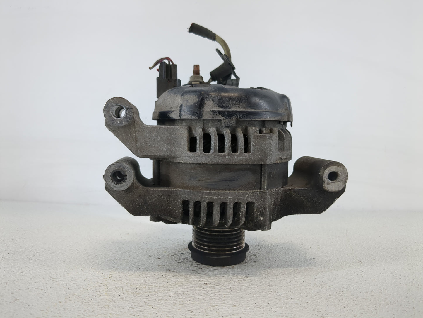 2011-2022 Chrysler 300 Alternator Replacement Generator Charging Assembly Engine OEM P/N:P04801779AI Fits OEM Used Auto Part