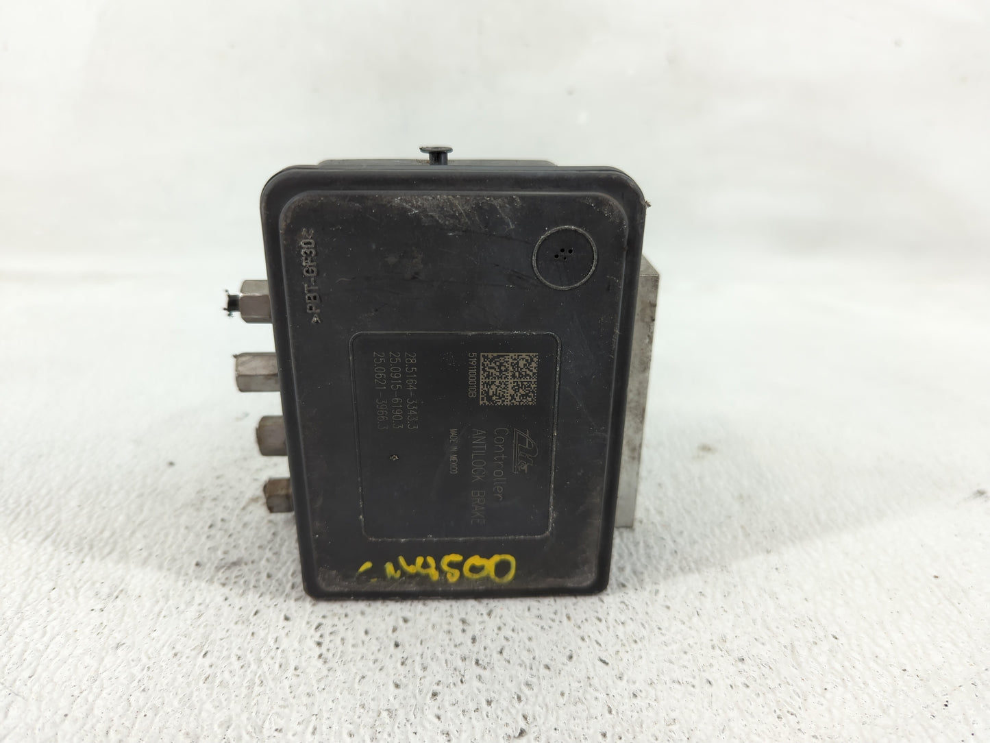 2018-2022 Chrysler 300 ABS Pump Control Module Replacement P/N:P68394697AD Fits Fits 2018 2019 2020 2021 2022 OEM Used Auto 
