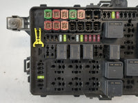 2019 Chrysler 300 Fusebox Fuse Box Panel Relay Module P/N:P68384800AC Fits OEM Used Auto Parts - Oemusedautoparts1.com