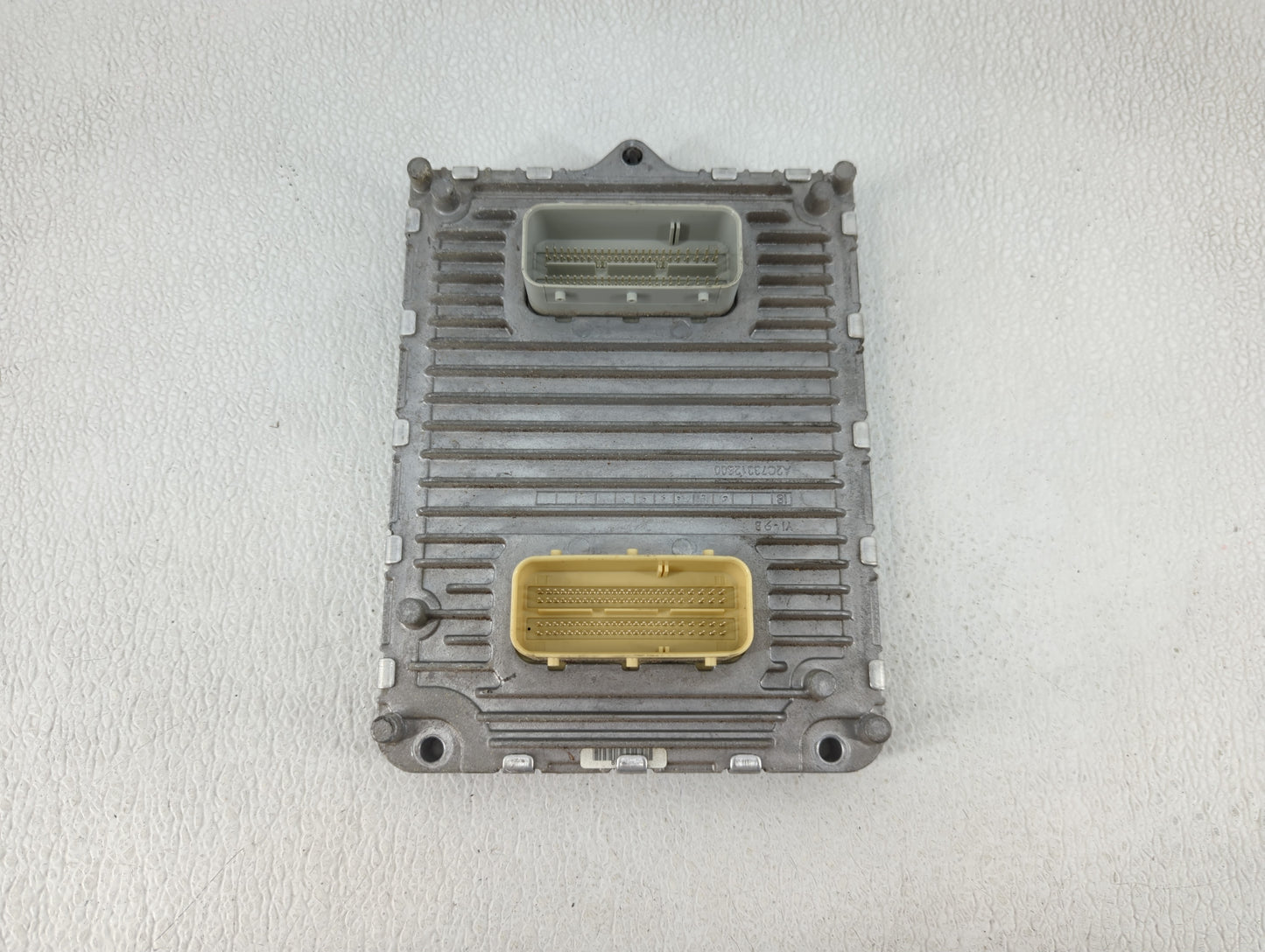 2018-2019 Chrysler 300 PCM Engine Control Computer ECU ECM PCU OEM P/N:P68330904AA Fits Fits 2018 2019 OEM Used Auto Parts -