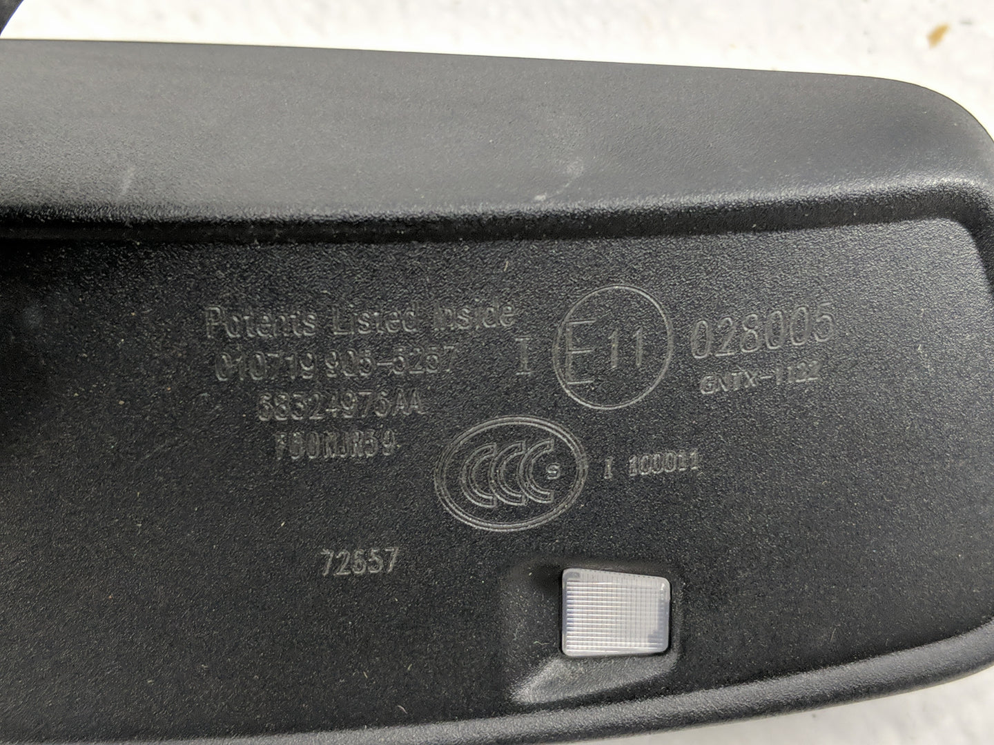 2017-2022 Chrysler 300 Interior Rear View Mirror Replacement OEM P/N:68324976AA Fits Fits 2017 2018 2019 2020 2021 2022 OEM 