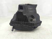 2011-2019 Chrysler 300 Air Cleaner Intake-duct Hose Tube - Oemusedautoparts1.com