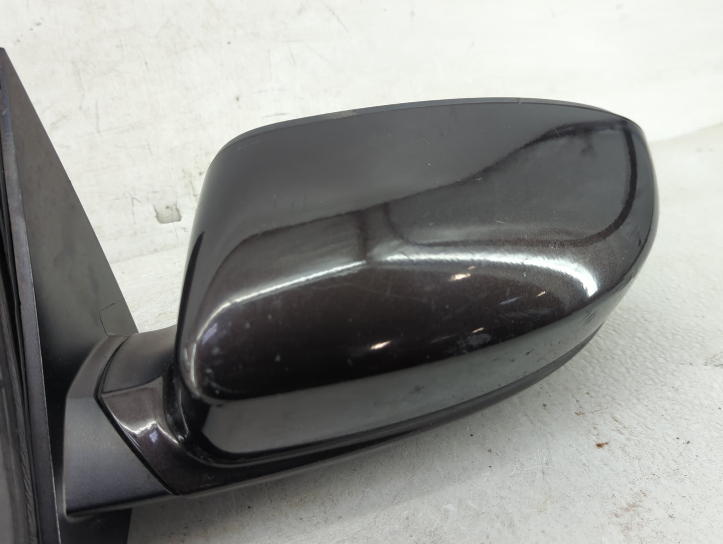 2015-2022 Chrysler 300 Driver Side View Mirror - Left Door Mirror OEM Used - Oemusedautoparts1.com