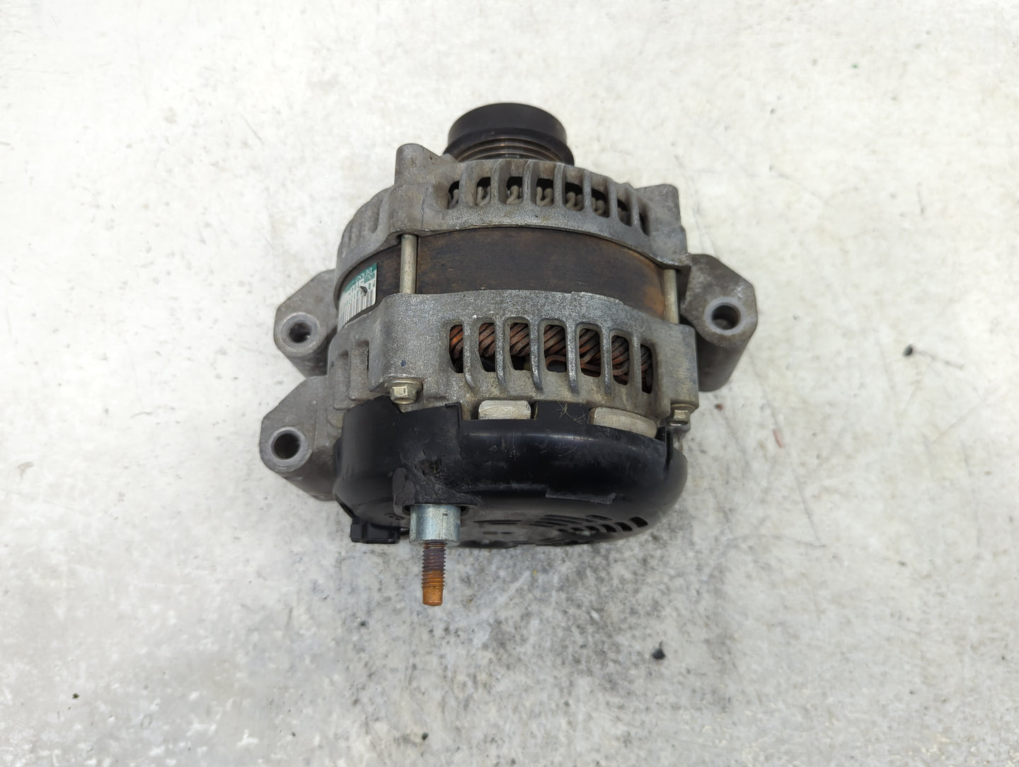 2011-2022 Chrysler 300 Alternator Replacement Generator Charging Assembly Engine OEM P/N:MX421000-7042 Fits OEM Used Auto Pa