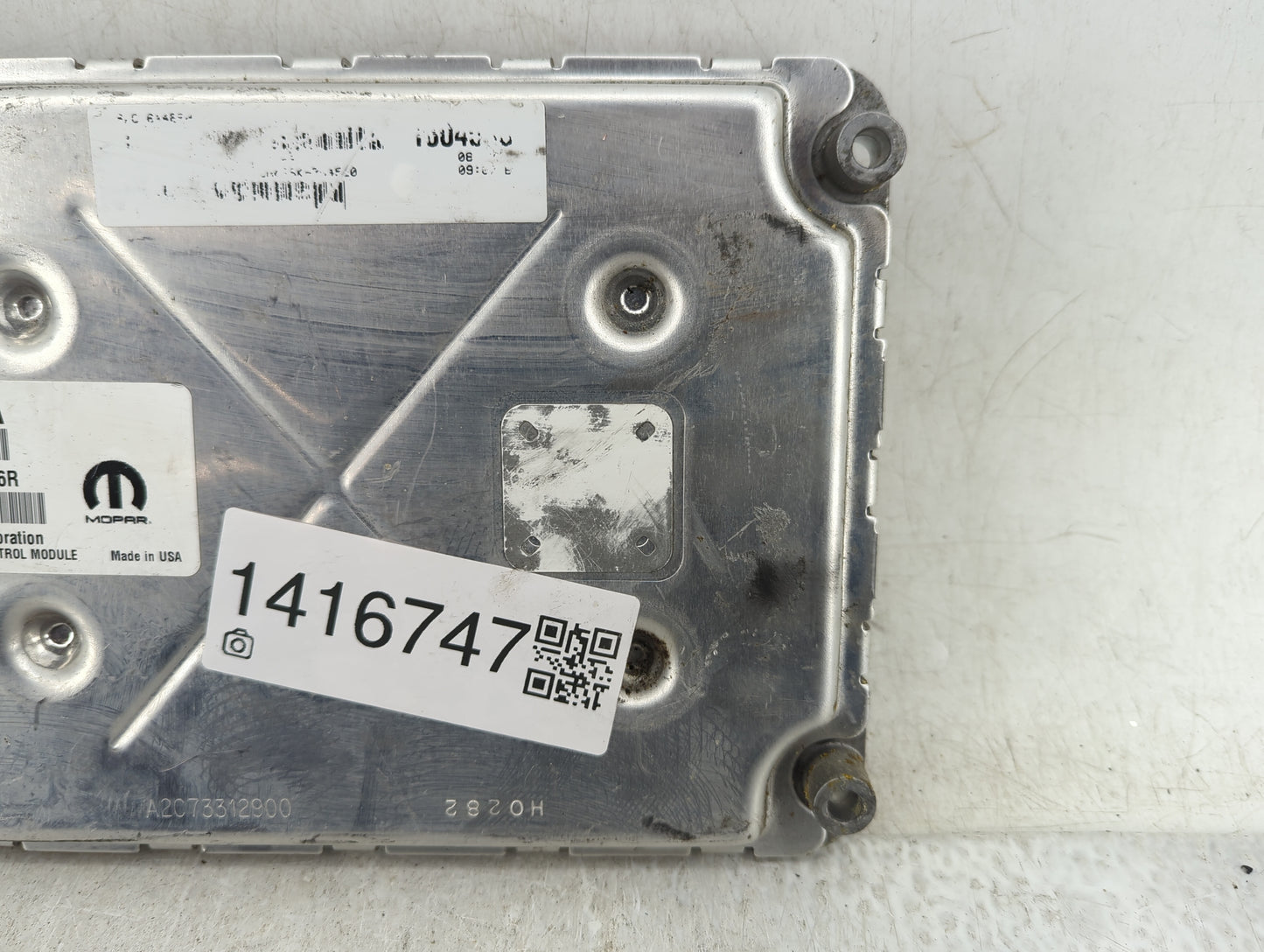 2018-2019 Chrysler 300 PCM Engine Control Computer ECU ECM PCU OEM P/N:P68330904AA Fits Fits 2018 2019 OEM Used Auto Parts -