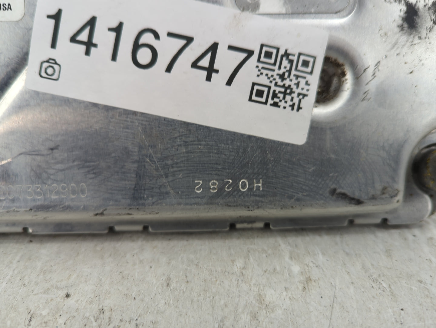 2018-2019 Chrysler 300 PCM Engine Control Computer ECU ECM PCU OEM P/N:P68330904AA Fits Fits 2018 2019 OEM Used Auto Parts -