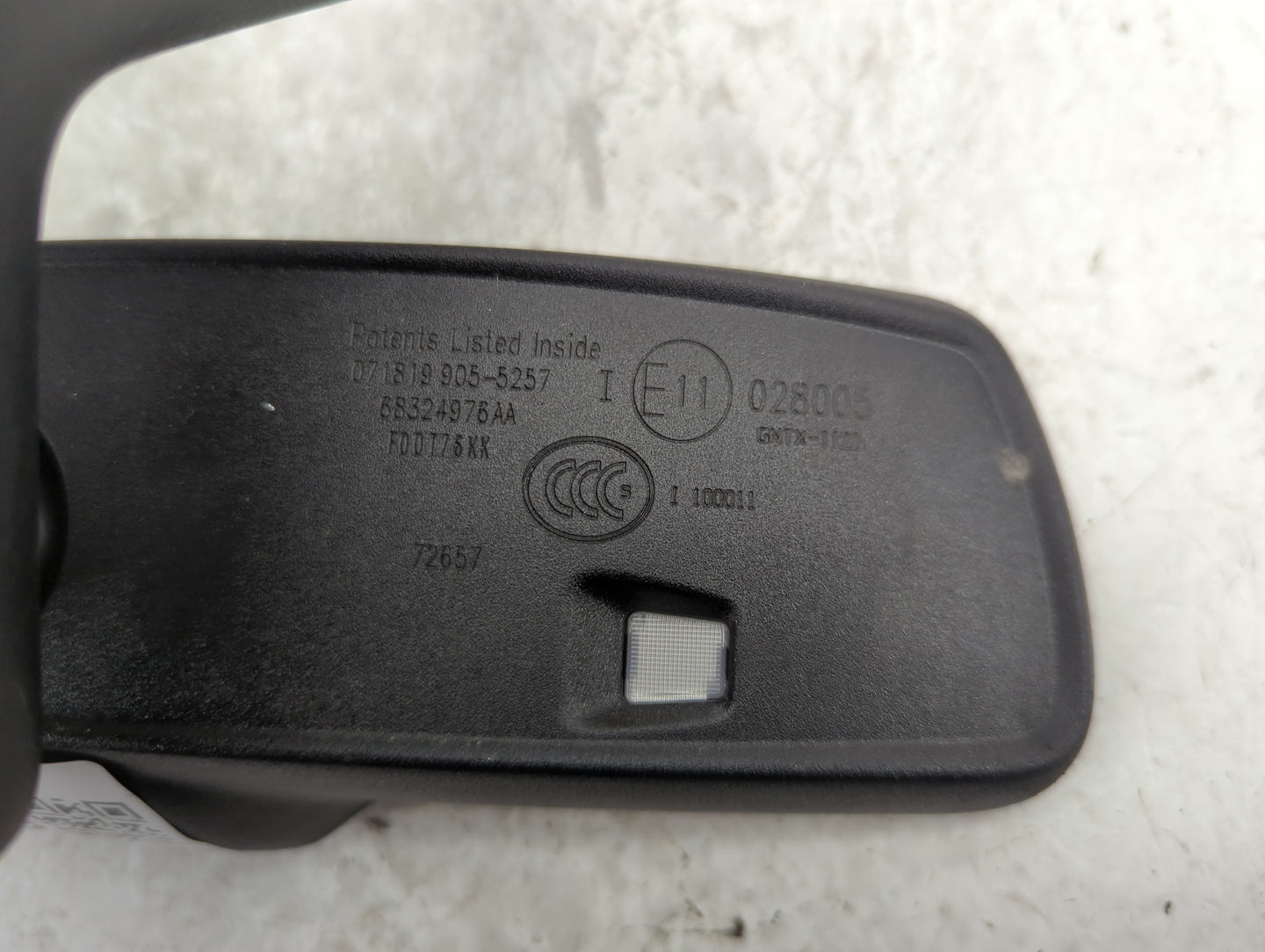 2017-2022 Chrysler 300 Interior Rear View Mirror Replacement OEM P/N:68324976AA Fits Fits 2017 2018 2019 2020 2021 2022 OEM 