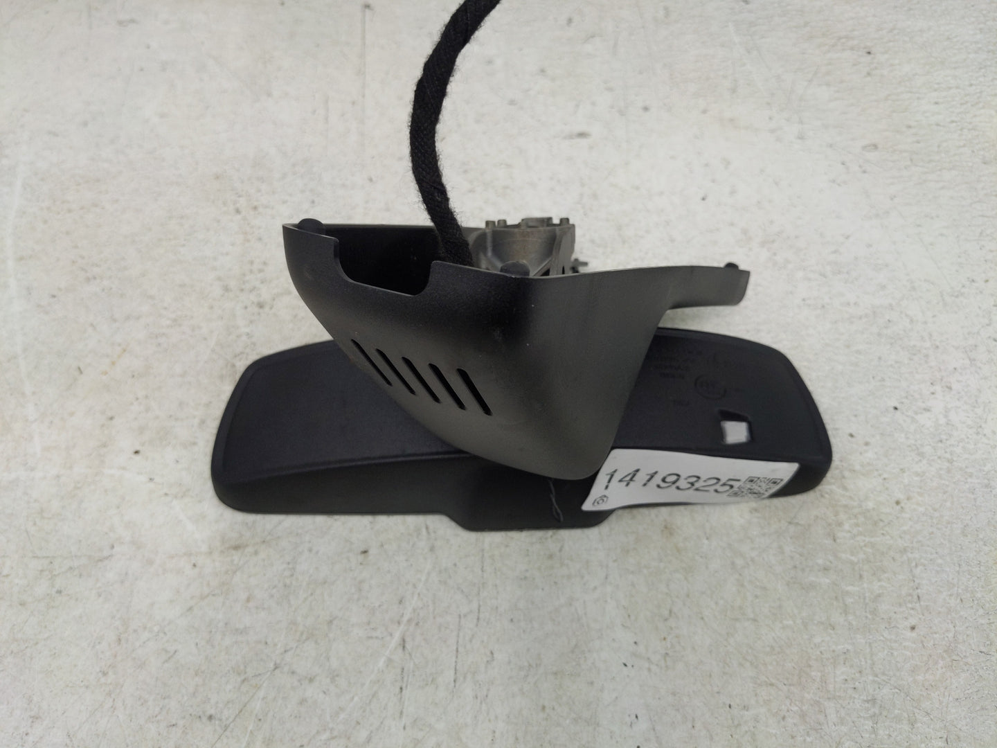 2017-2022 Chrysler 300 Interior Rear View Mirror Replacement OEM P/N:68324976AA Fits Fits 2017 2018 2019 2020 2021 2022 OEM 