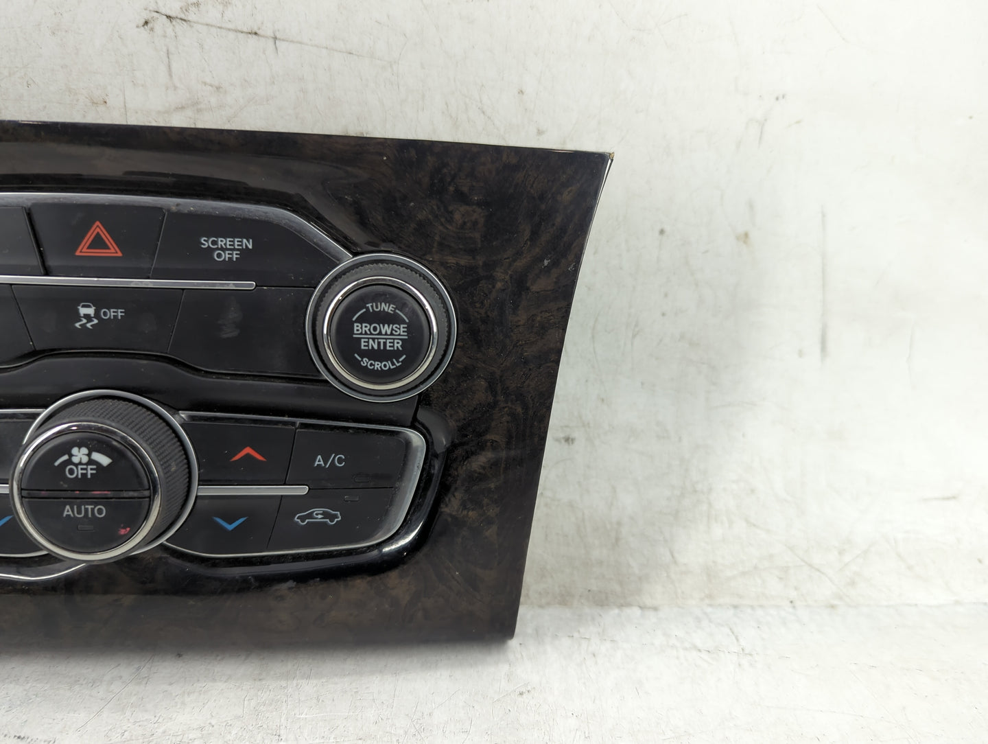 2017-2022 Chrysler 300 Climate Control Module Temperature AC/Heater Replacement P/N:P68293631AD Fits OEM Used Auto Parts - O