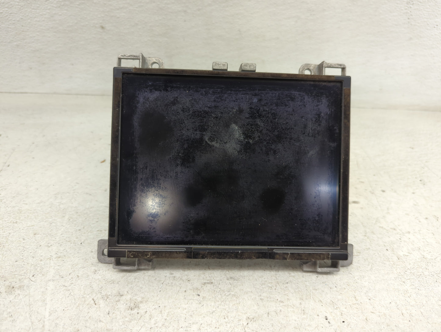 2019 Chrysler 300 Information Display Screen - Oemusedautoparts1.com