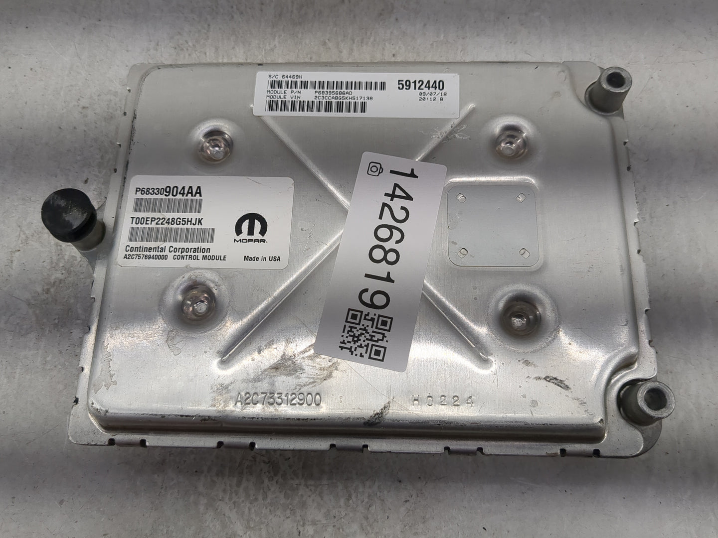2018-2019 Chrysler 300 PCM Engine Control Computer ECU ECM PCU OEM P/N:P68330904AA Fits Fits 2018 2019 OEM Used Auto Parts -