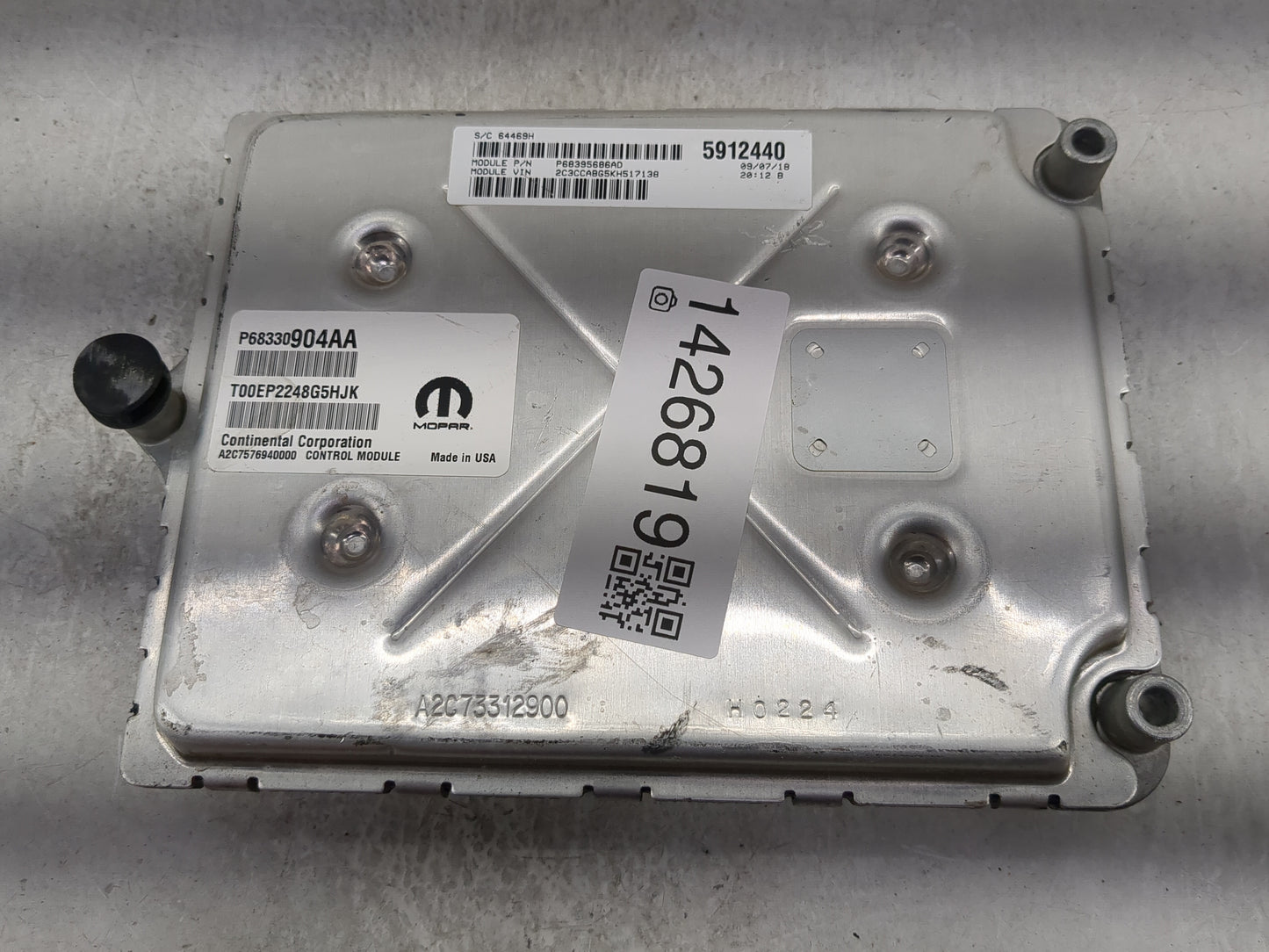 2018-2019 Chrysler 300 PCM Engine Control Computer ECU ECM PCU OEM P/N:P68330904AA Fits Fits 2018 2019 OEM Used Auto Parts -