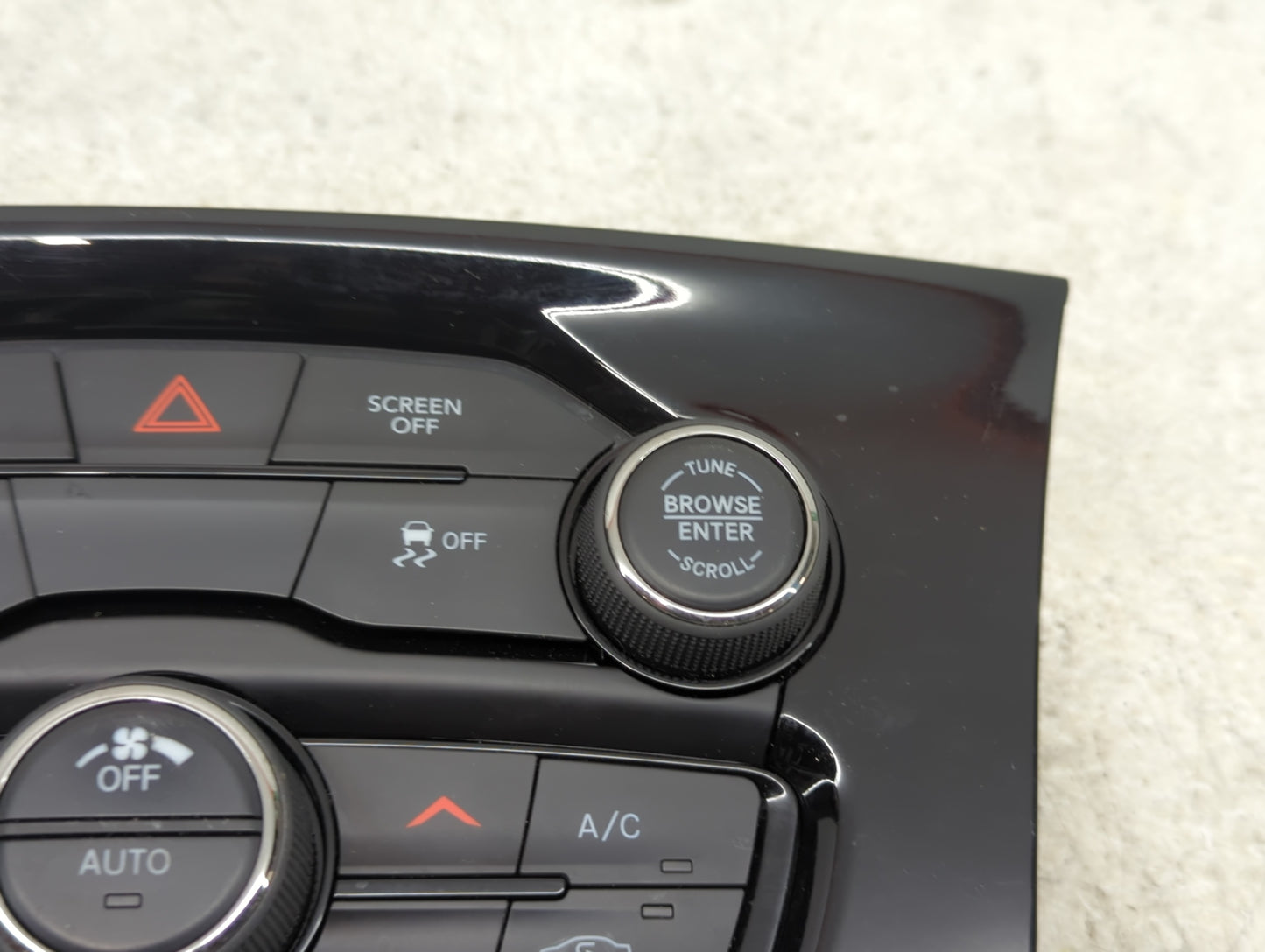 2017-2022 Chrysler 300 Climate Control Module Temperature AC/Heater Replacement P/N:P68293636AE Fits OEM Used Auto Parts - O