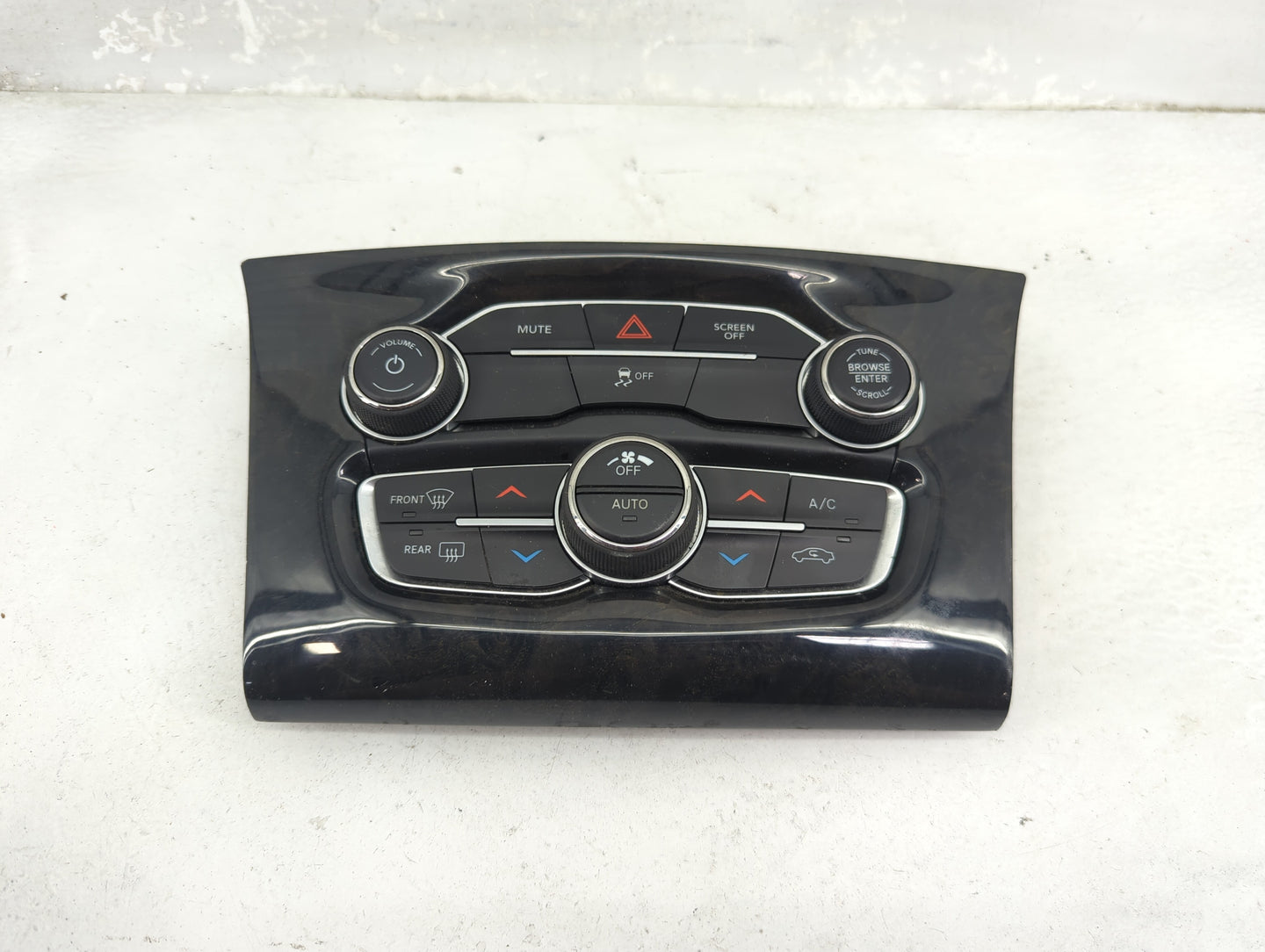 2017-2022 Chrysler 300 Climate Control Module Temperature AC/Heater Replacement P/N:P68293631AD Fits OEM Used Auto Parts - O